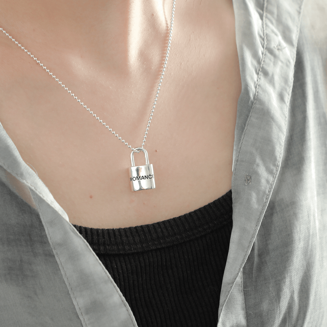 OFF THE WALL ROMANCE PADLOCK PENDANT / XP-153