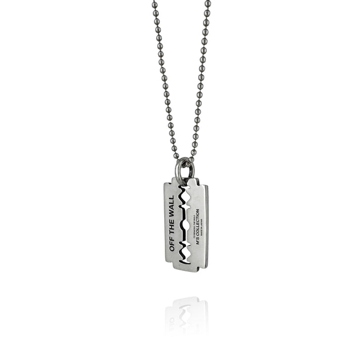 OFF THE WALL RAZOR PENDANT M/XP-155