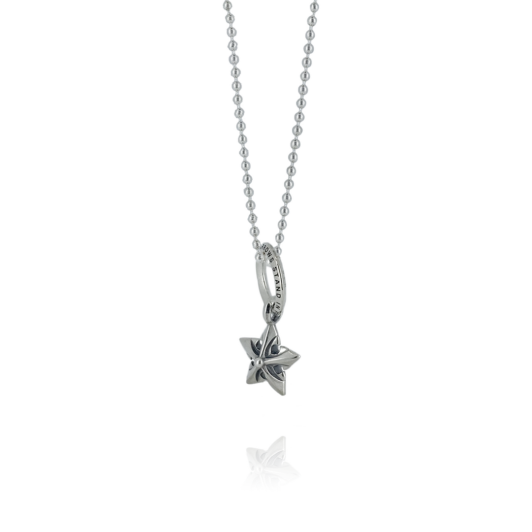 OFF THE WALL FIVE ARROWS STAR PENDANT / XP-157