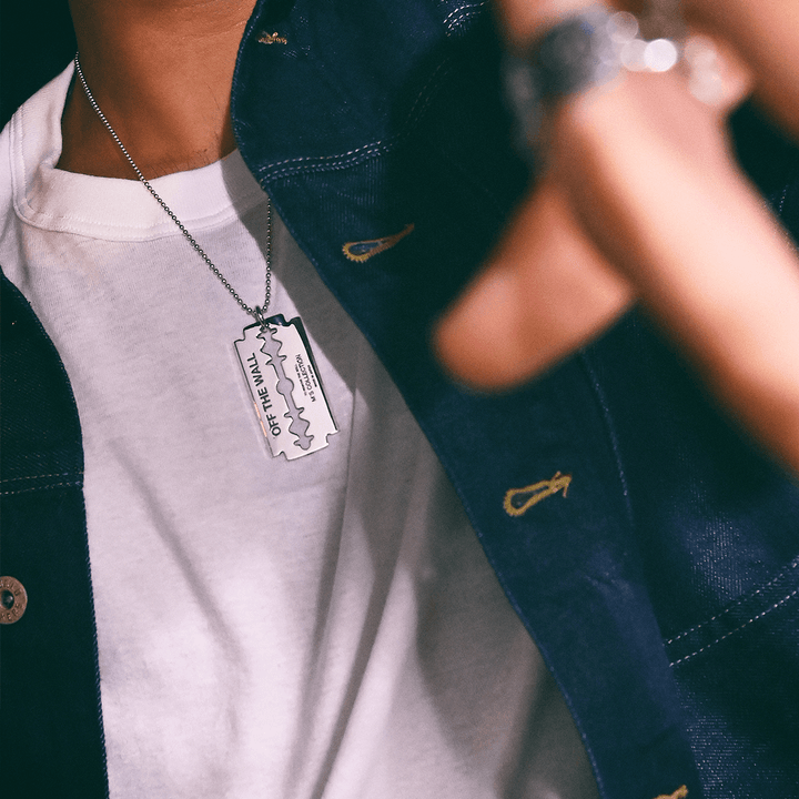 OFF THE WALL RAZOR PENDANT L / XP-162