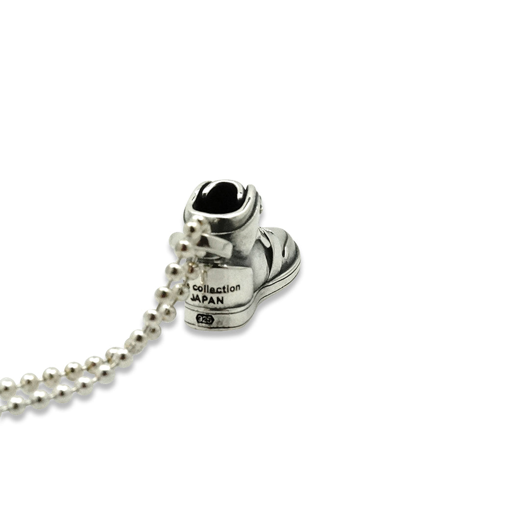 OFF THE WALL SKY HI SNKR PENDANT / XP-182 – BLESS