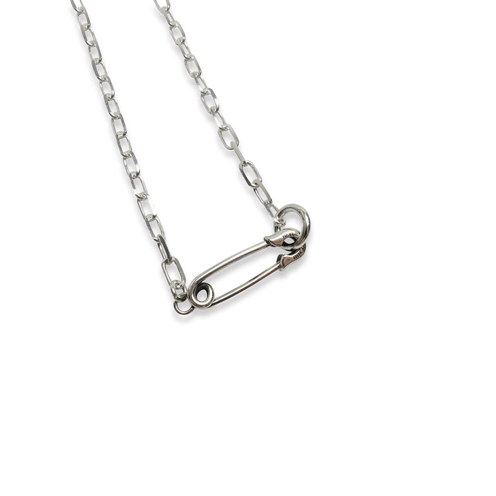OFF THE WALL NEVER HURT YOU SAFETY PIN MINI NECKLACE / XP-192