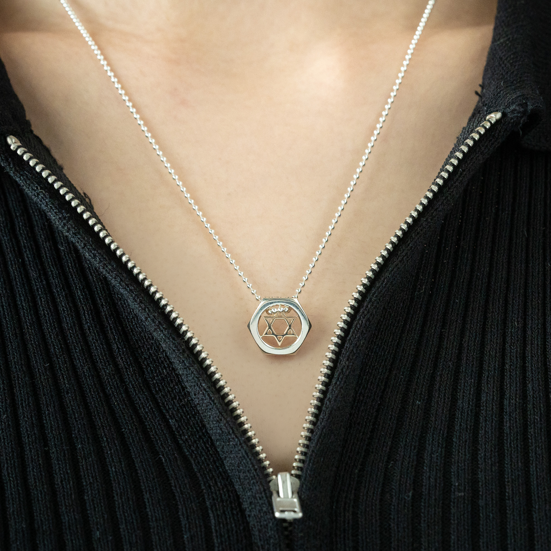 OFF THE WALL HERMONISE NUT HEXAGRAM PENDANT / XP-217