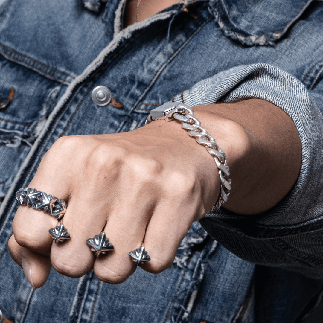 TRIPLE X 3 STUDS DOUBLE RING / XR-024