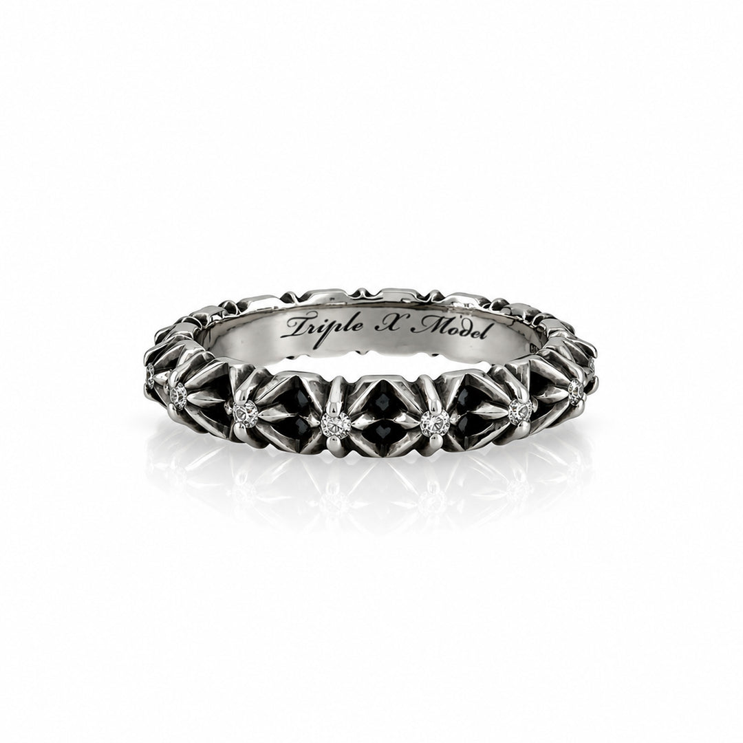 TRIPLE X STUDS NARROW RING MELEE / XR-044