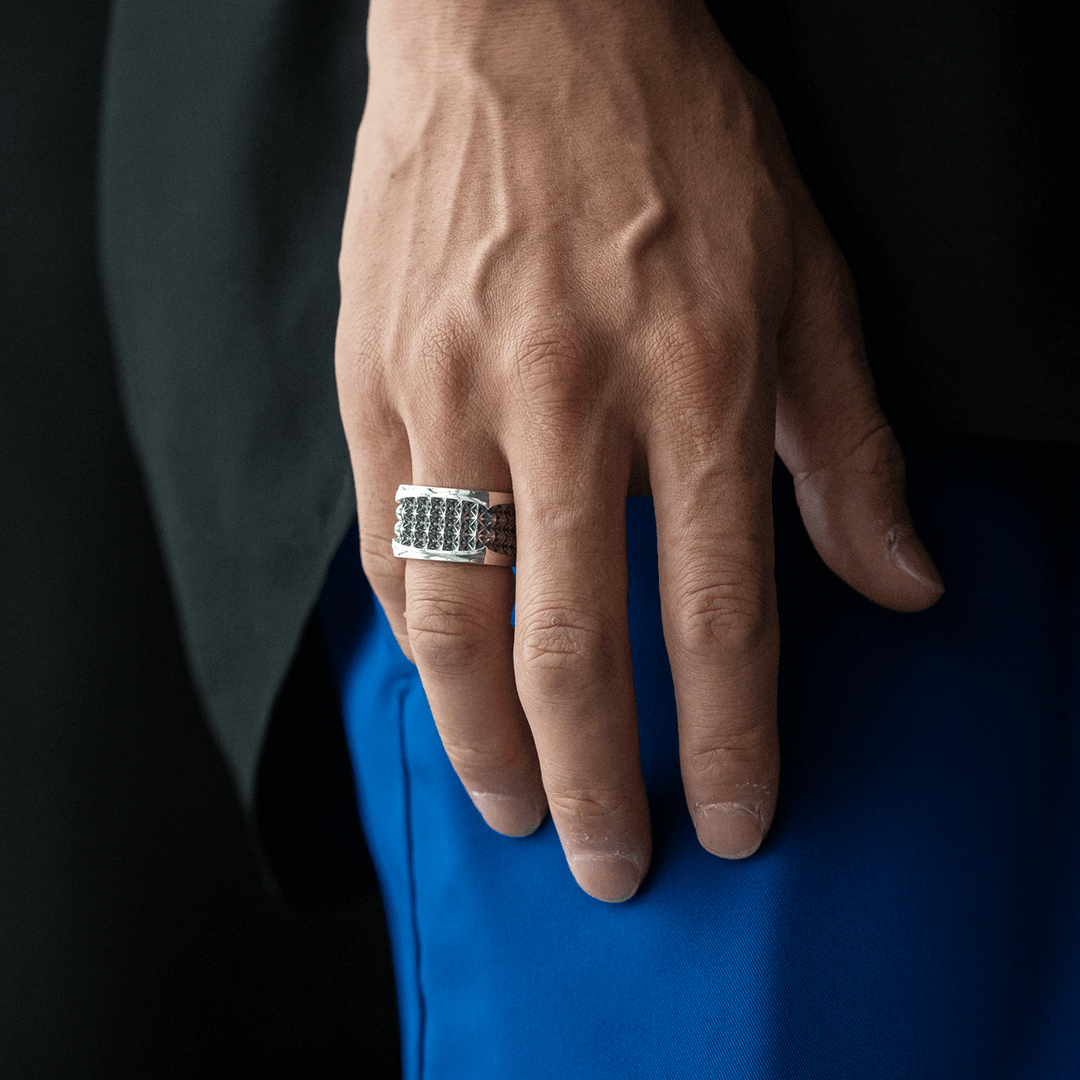 TRIPLE X STUDS SQUARE RING / XR-047