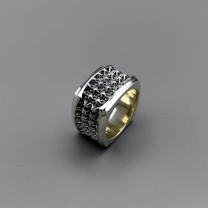 TRIPLE X STUDS SQUARE RING / XR-047