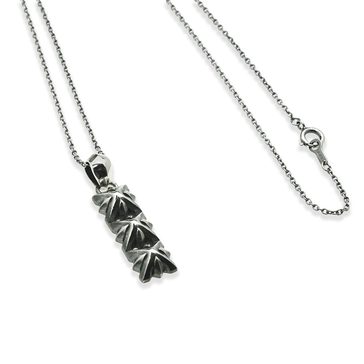 TRIPLE X 3 STUDS PENDANT
