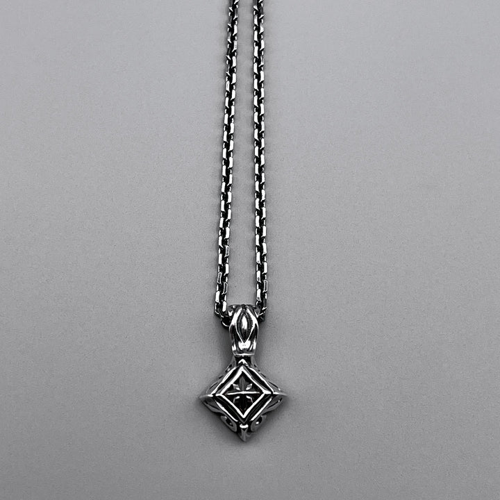 TRIPLE X EDITION URBAN TRIBAL PENDANT S