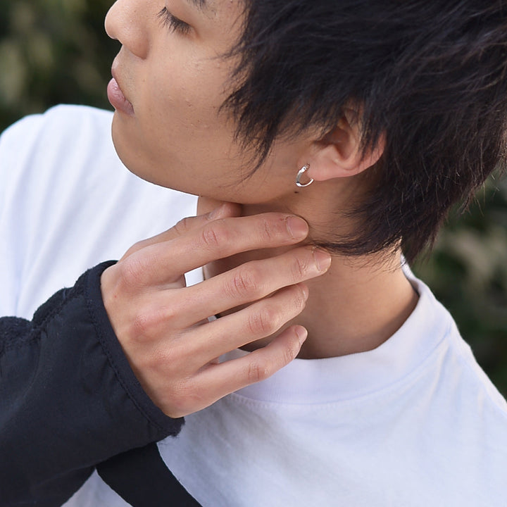 FINE TRIANGLE WIRE HOOP PIERCE S(片耳用)