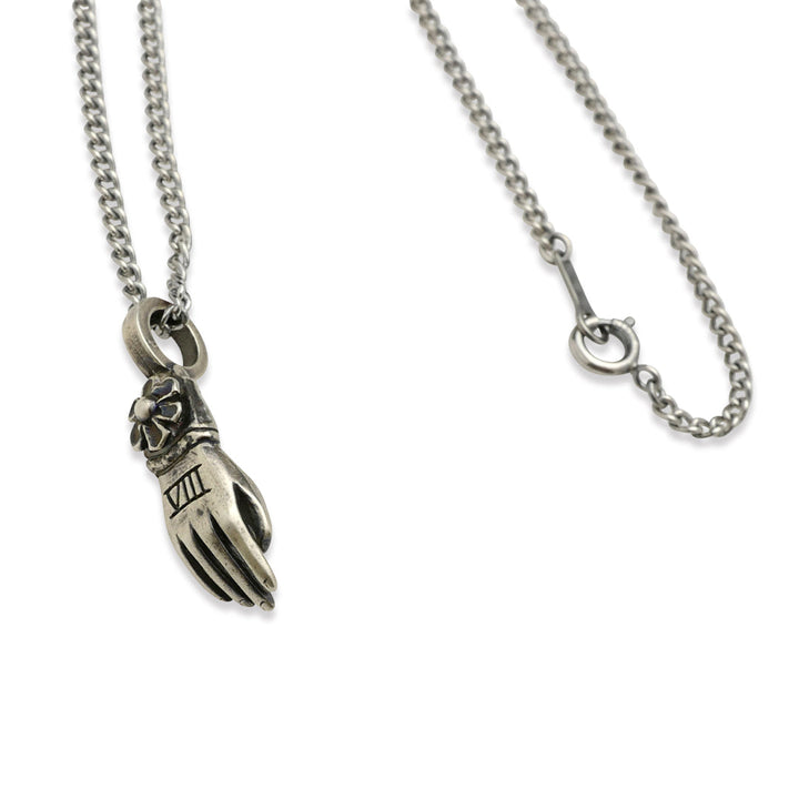 TAROT NO.8 STRENGTH PENDANT