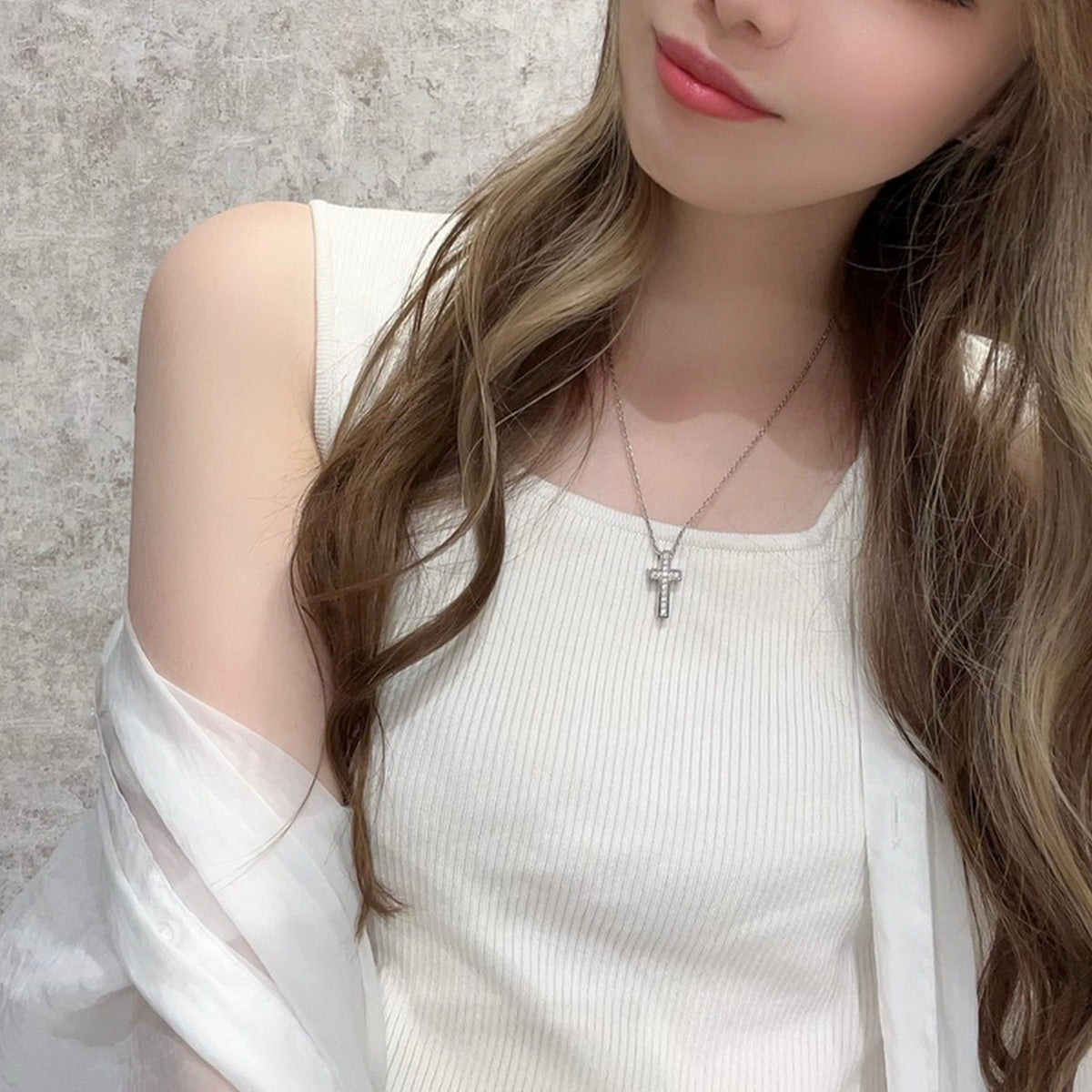 リバーシブルクロスネックレス – BLESS