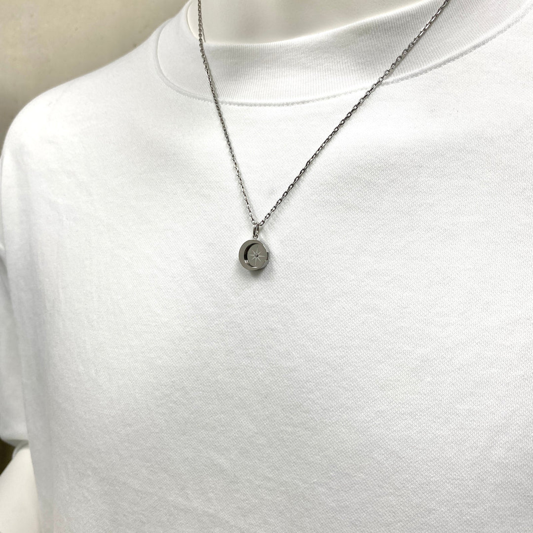 ムーンネックレス