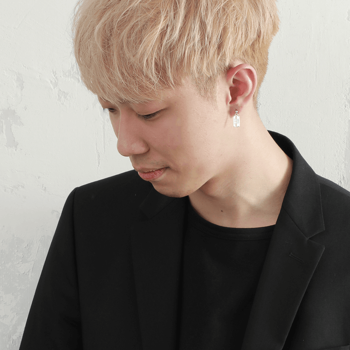 OFF THE WALL RAZOR PIERCE(片耳用)