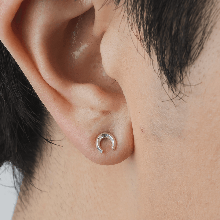 ホースシューピアス(片耳用)
