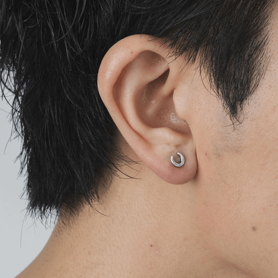 ホースシューピアス(片耳用) / XE-048 – BLESS ホースシューピアス(片耳用) / XE-048 – BLESS