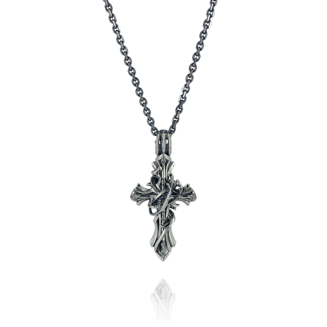 THORN CROSS DIAMOND PENDANT M