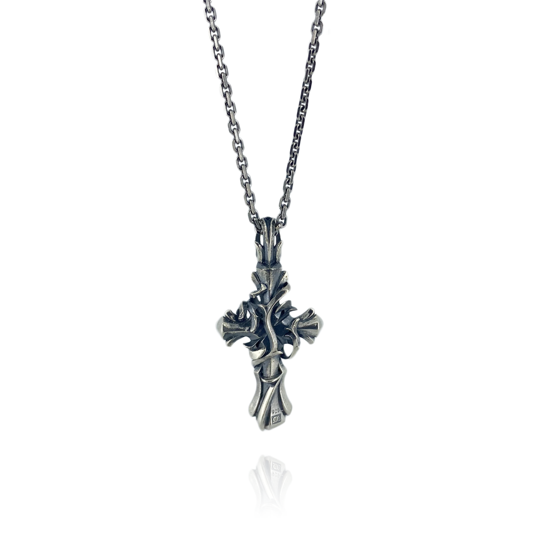 THORN CROSS DIAMOND PENDANT M