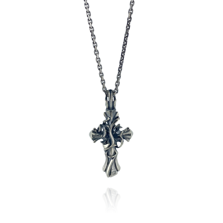 THORN CROSS DIAMOND PENDANT M