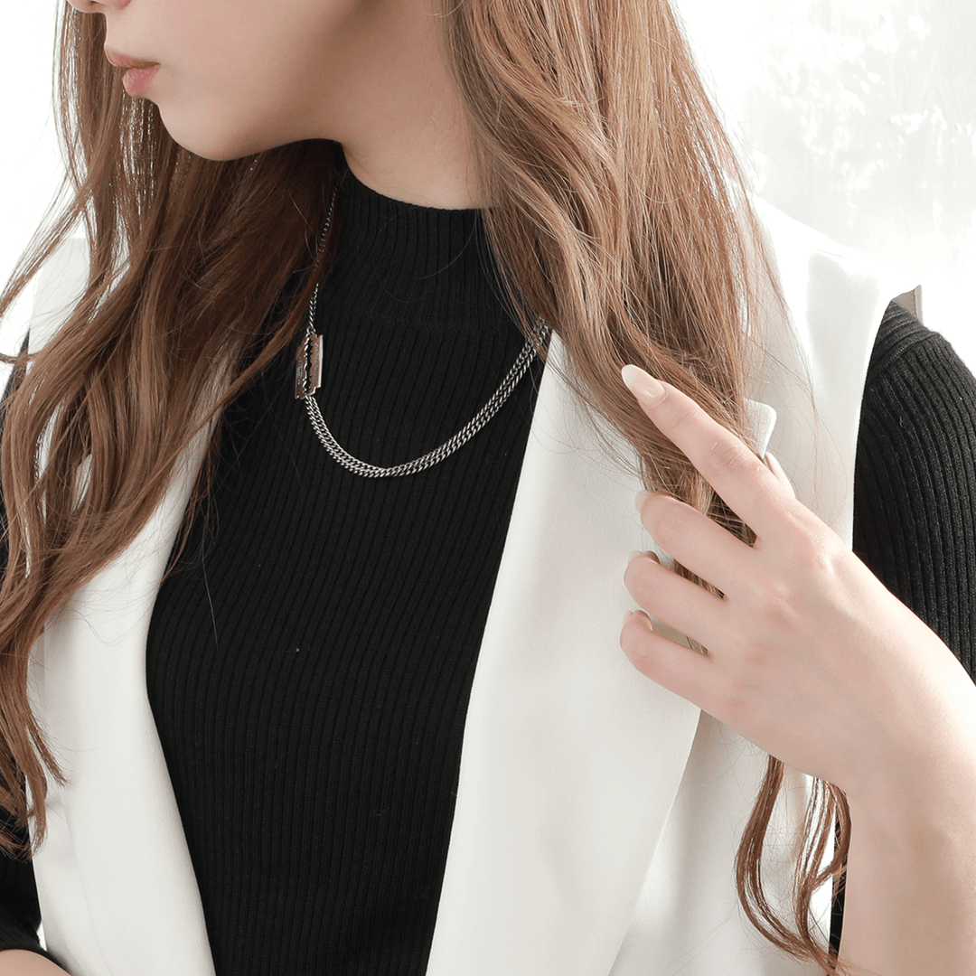 OFF THE WALL RAZOR NECKLACE / XP-189