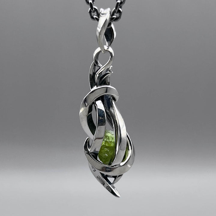 TENTACLES EDITION PENDULUM GEM STONE PENDANT PERIDOT
