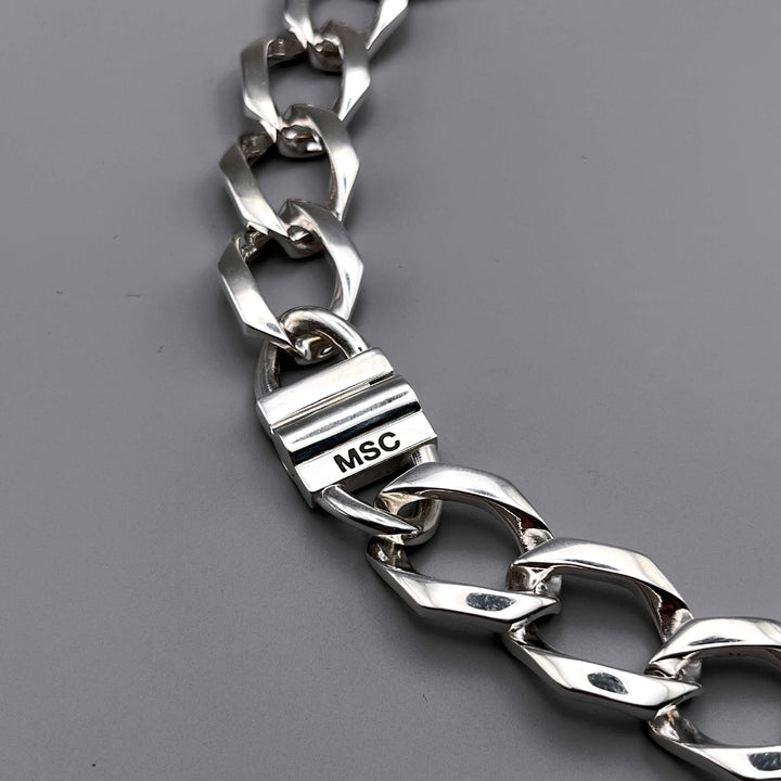 MSC CURB CHAIN MAGNET NECKLACE / XP-215