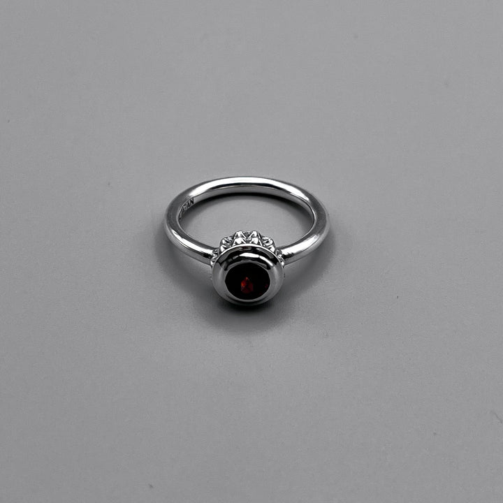 TRIPLE X STUDS SOLITAIRE BIRTHDAY 5mm STONE RING